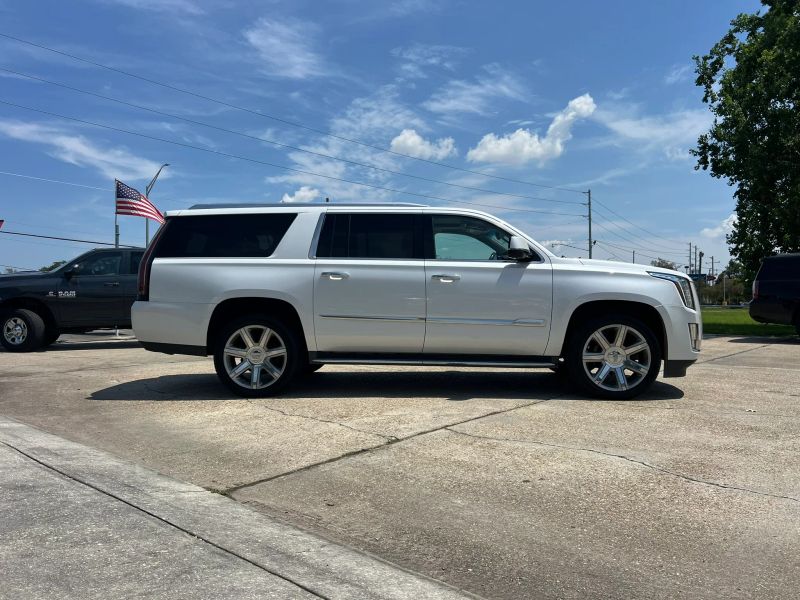 cadillac escalade esv 2016 1GYS3HKJ1GR422105 image cadillac escalade esv 2016 1GYS3HKJ1GR422105 image